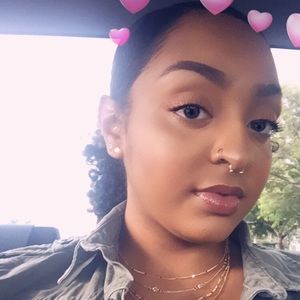 Meet your Posher, Rae